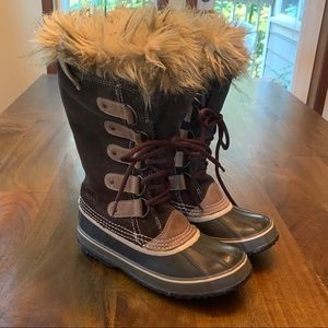 Sorel Women's Winter Boots - Brown and Black